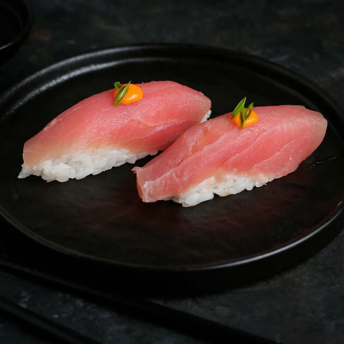 tuna-sushi