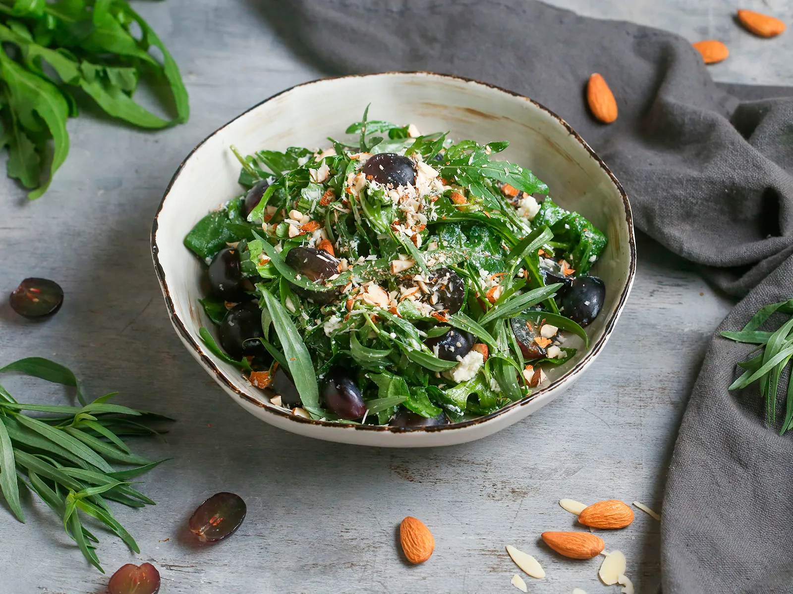 salad-with-grapes-and-tarragon