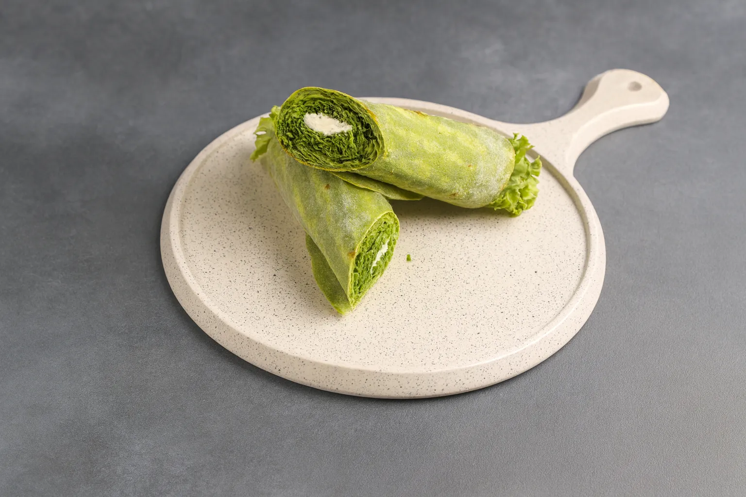 green-roll-with-feta-cheese