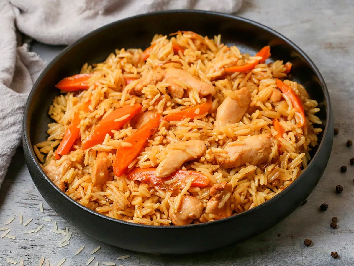 uzbek-pilaf-with-chicken-meat-ghazan