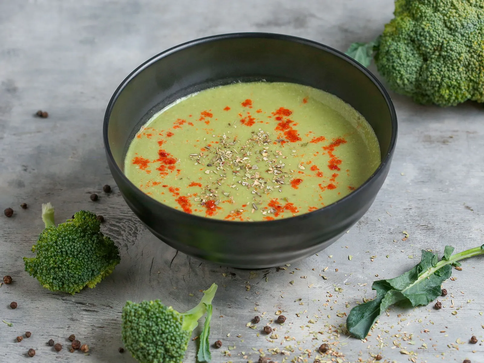   cream-soup-with-broccoli