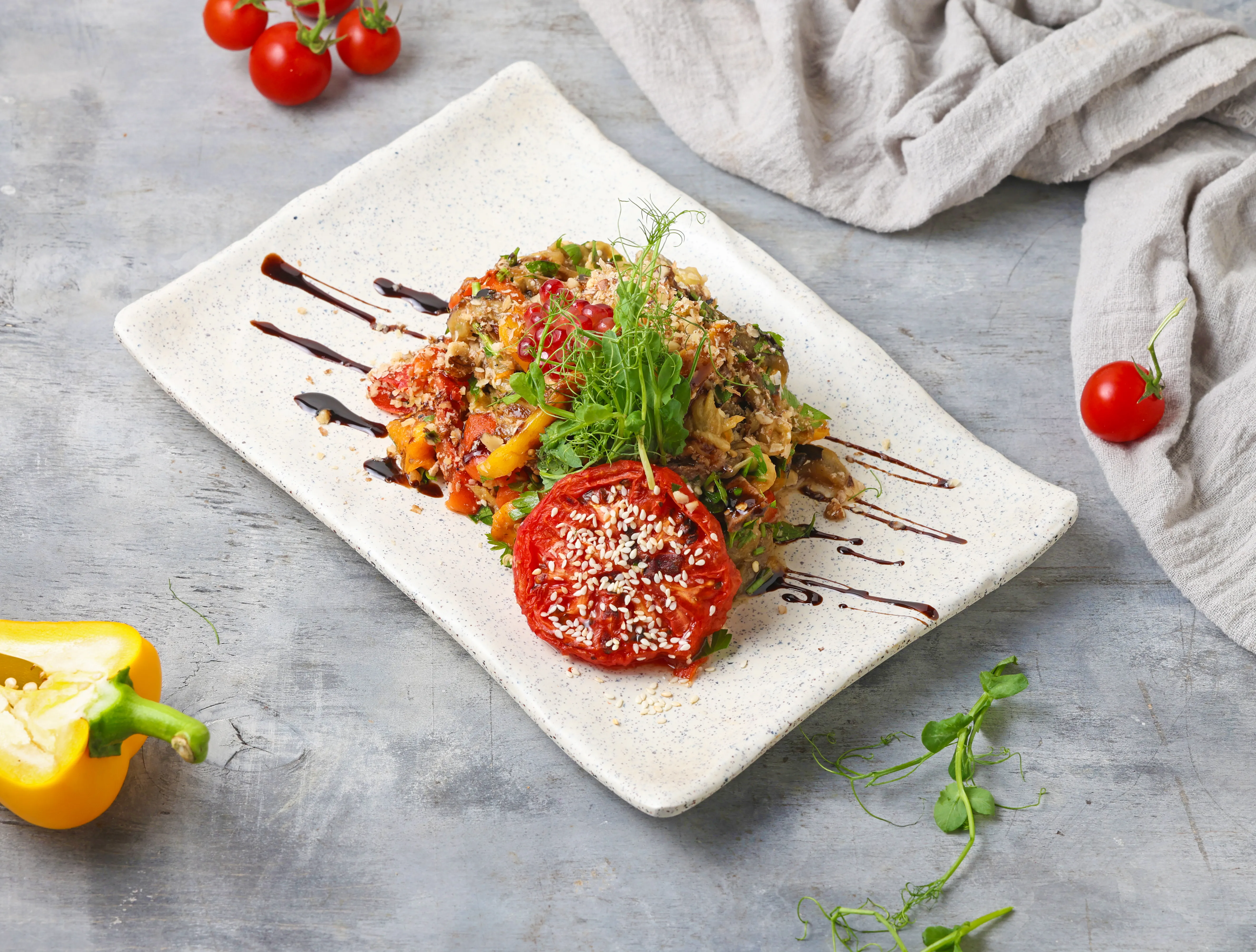 grilled-vegetables-salad-and-beef