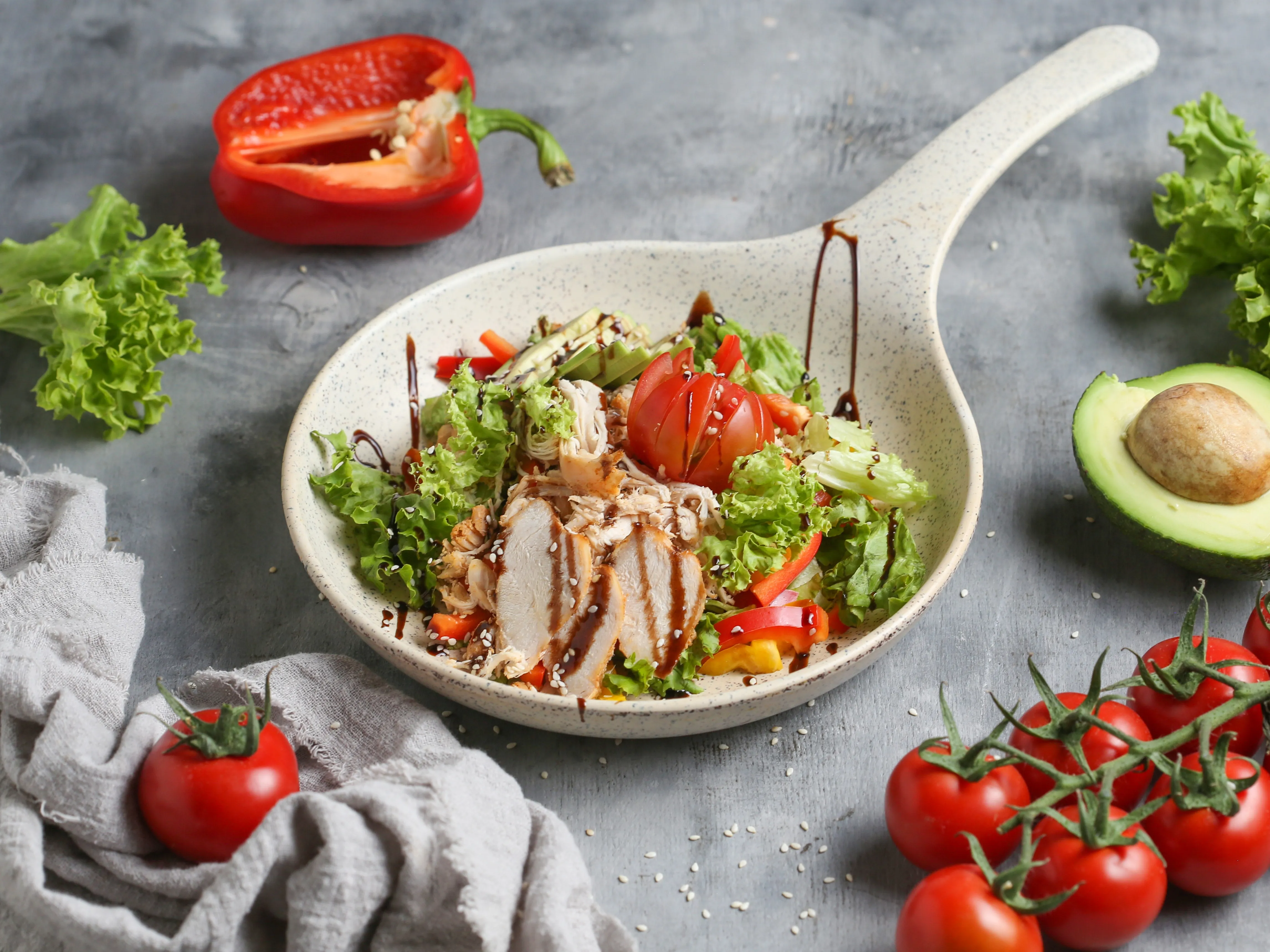 chicken-with-avocado