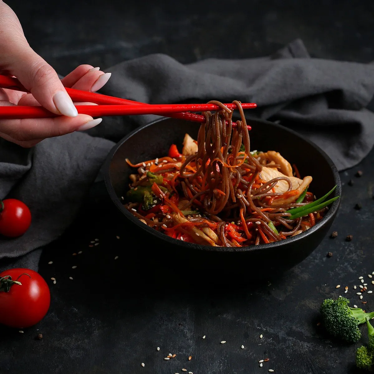 wok-chicken-vegetables-soba