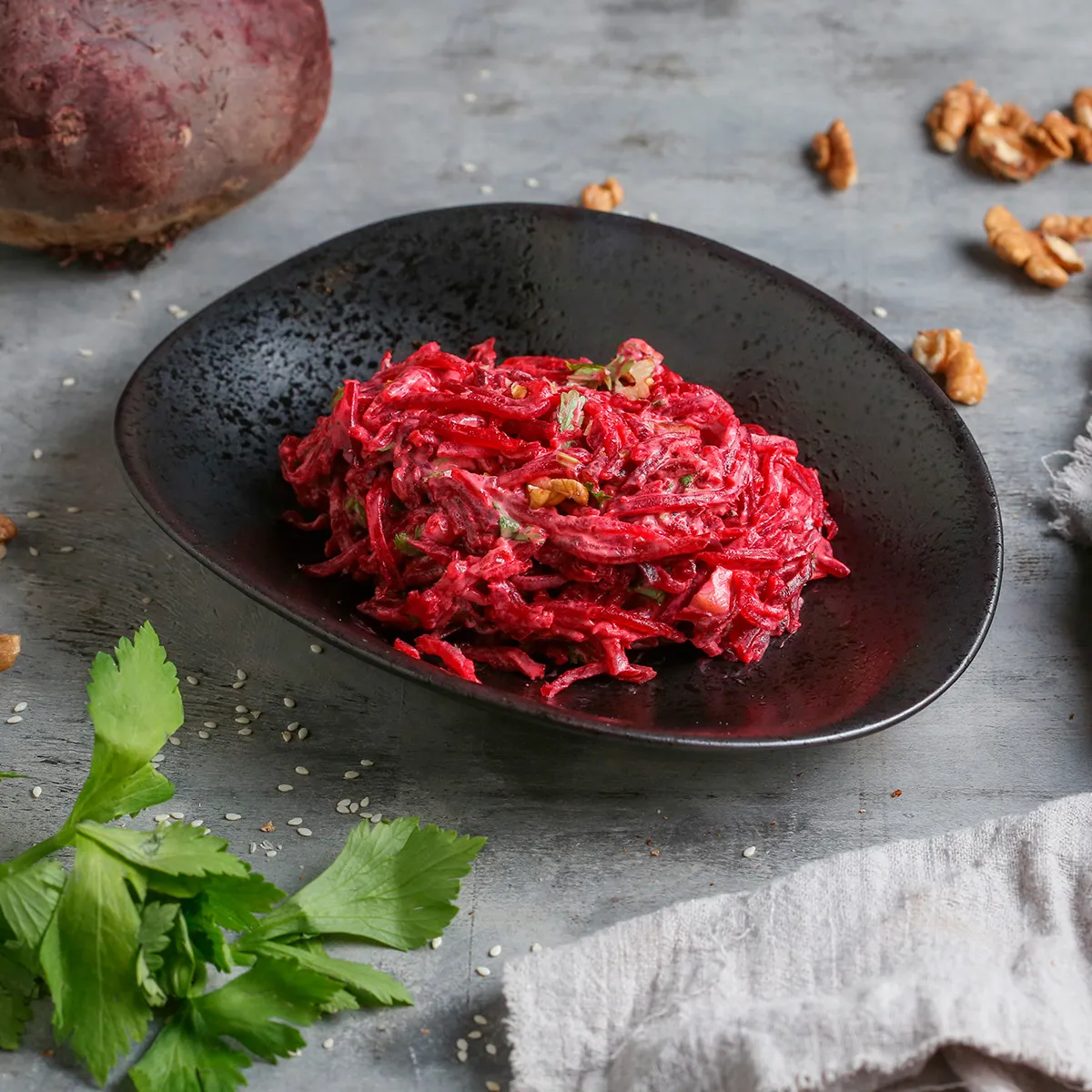 beet-walnut-salad-artlunch